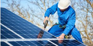 Installation Maintenance Panneaux Solaires Photovoltaïques à Boisset-les-Montrond